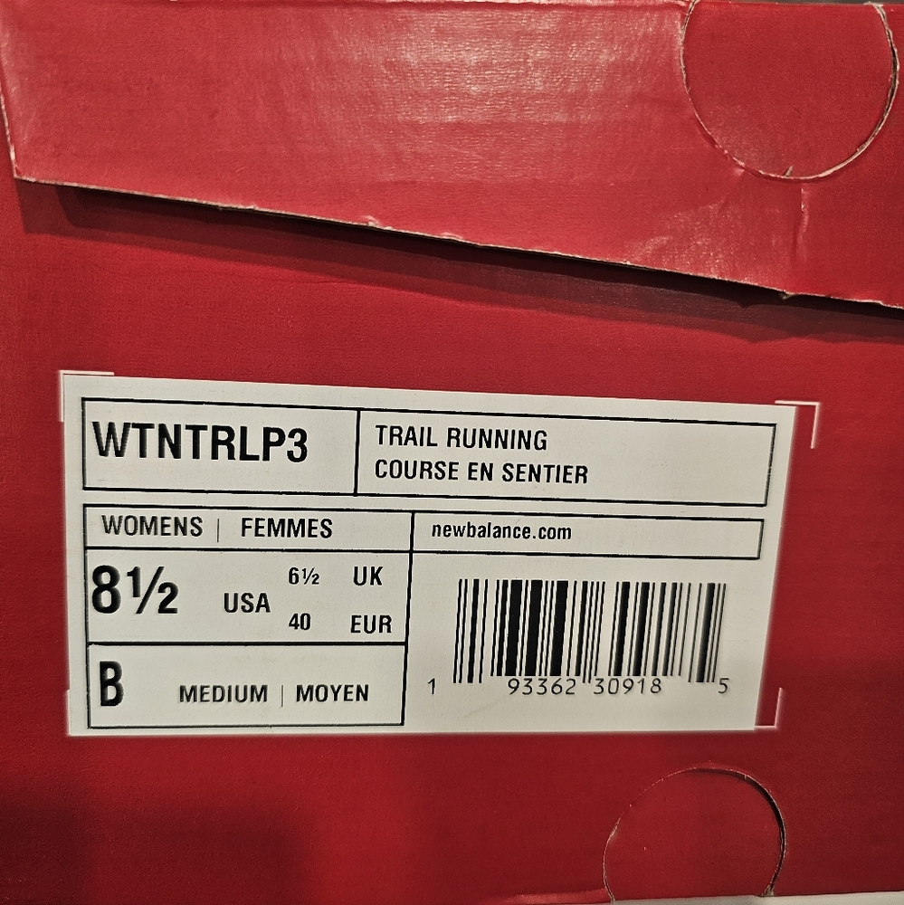 New Balance Trail runner